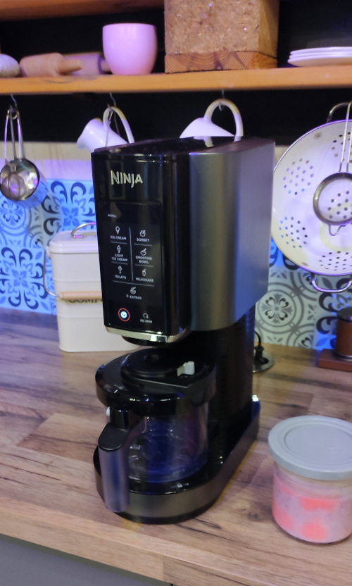 Ninja Creami Eismaschine NC300EU – Unser Test 2023